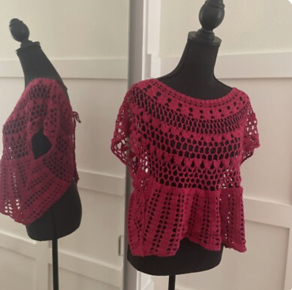 Ecote Urban Outfitters Womens Top Peplum Crochet Lace Tie Back SZ M Raspberry